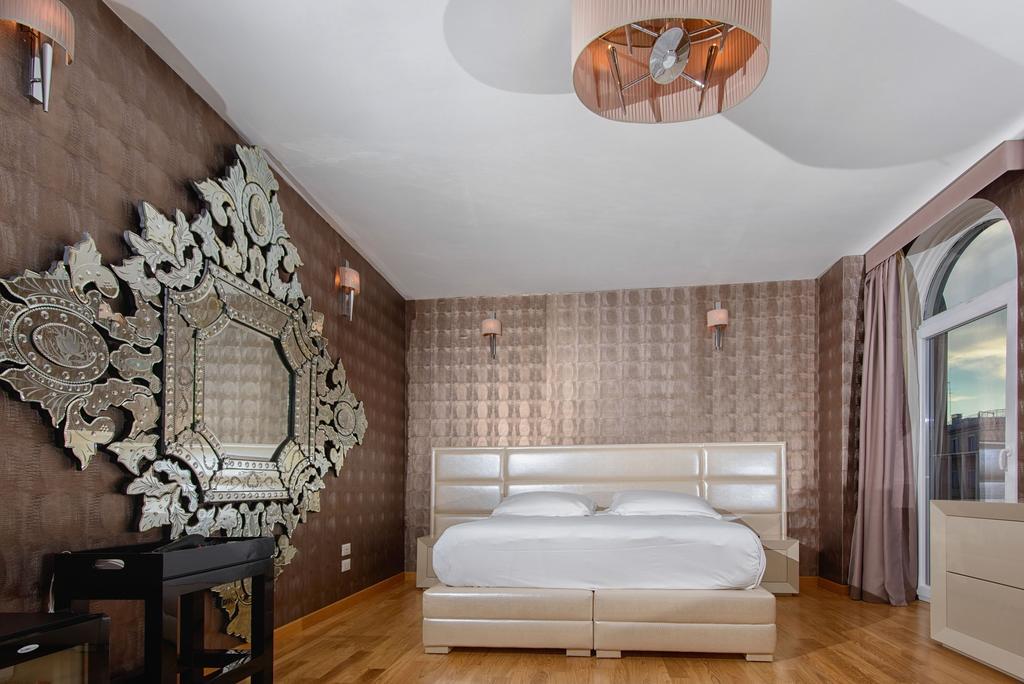 Penthouse - Private Pensión Roma